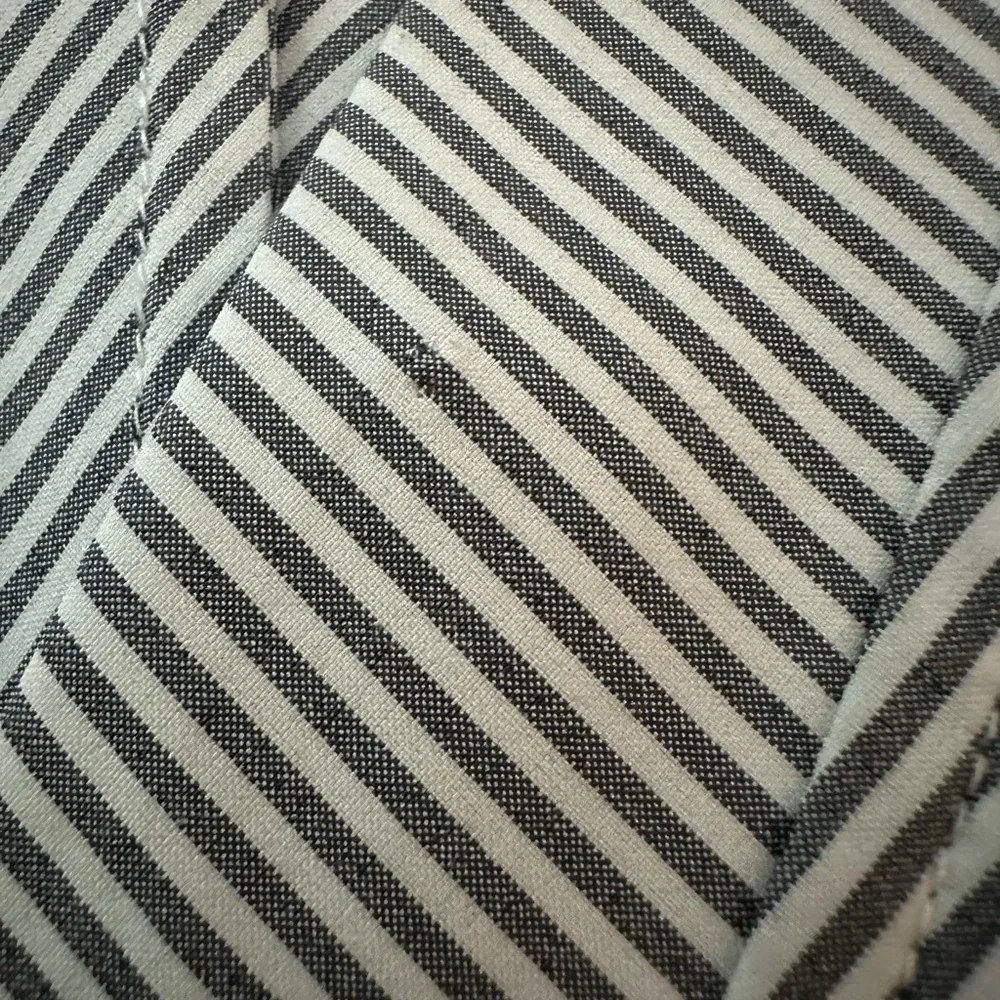 Athleta Newport Wrap Dress,City Stripe Black/Sea Salt SIZE XXS, EUC - Picture 8 of 9